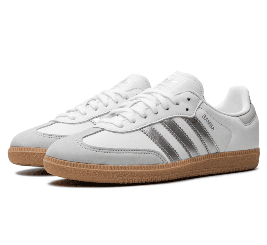 Adidas Samba White Silver Metallic Grey Seitenansicht mit silbernen 3-Streifen und grauem Wildleder