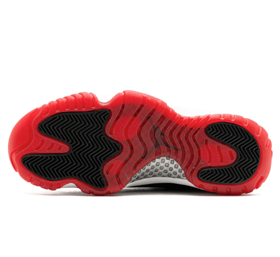 Air Jordan 11 Bred Velvet (W) - schwarz roter Sneaker