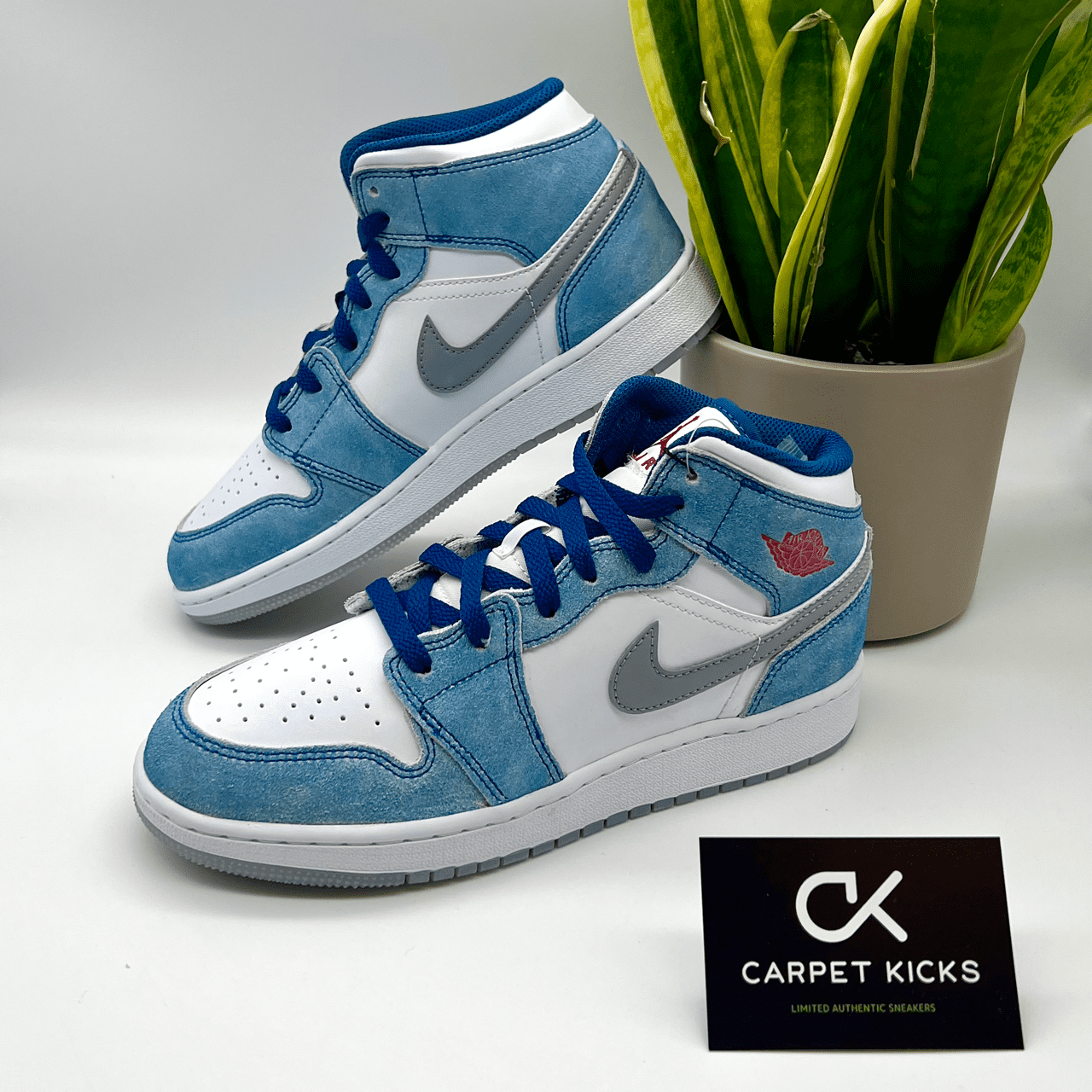 Air Jordan 1 Mid French Blue - CARPET KICKS