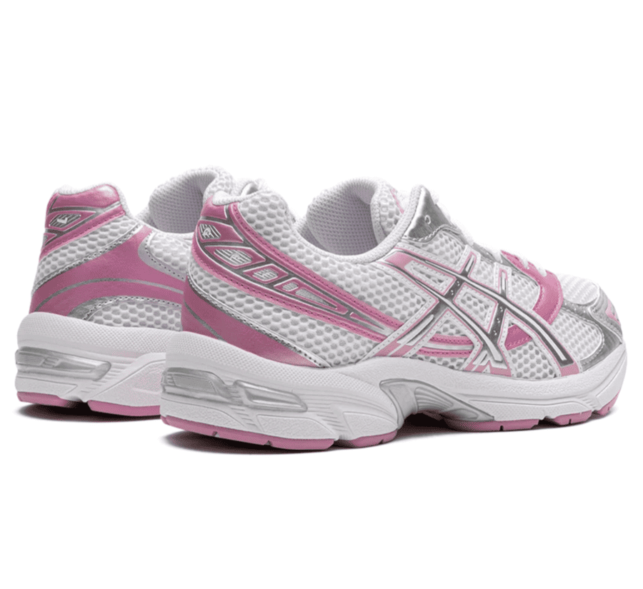 ASICS GEL-1130 White Silver Pink 1202A507-100 Damen Sneaker Paar von hinten mit rosa Fersendetails