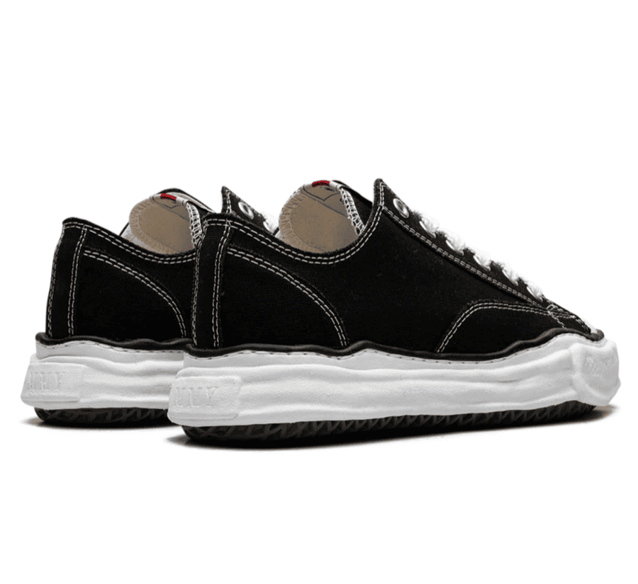 Maison Mihara Yasuhiro Peterson OG Sole Canvas Low Black Fersenansicht Designer Sneaker