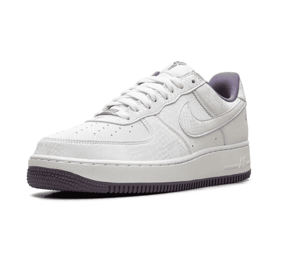 Nike Air Force 1 Low x Kobe Bryant Forever Summit White Daybreak einzelner Schuh seitlich mit hochwertigem Leder-Upper