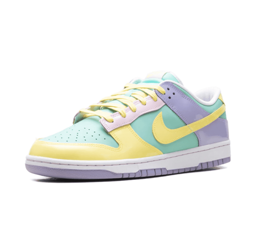 Nike Dunk Low Easter 2026 einzelner Schuh seitlich mit klassischem Swoosh