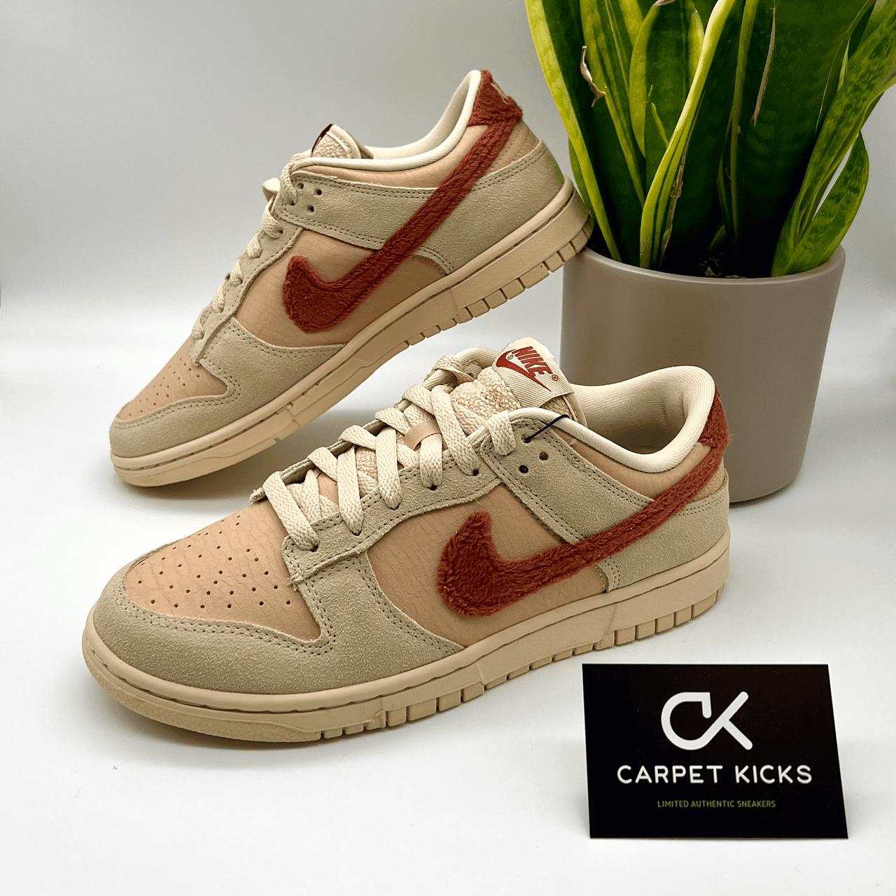Nike Dunk Low Terry Swoosh - CARPET KICKS