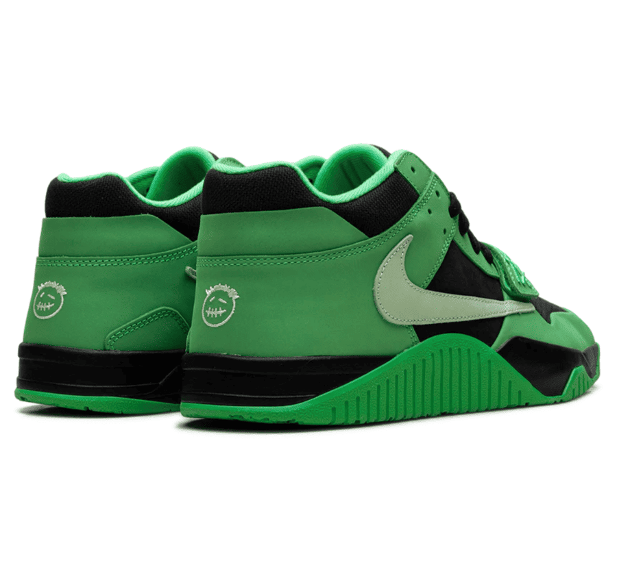 Nike Jumpman Jack x Travis Scott Green Spark Paar hinten mit Cactus Jack Branding