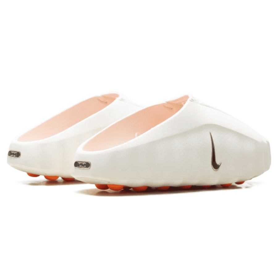 Nike Mind 001 Sail Paar hinten mit futuristischem Fersendesign