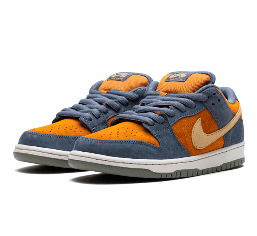 Nike SB Dunk Low Light Carbon