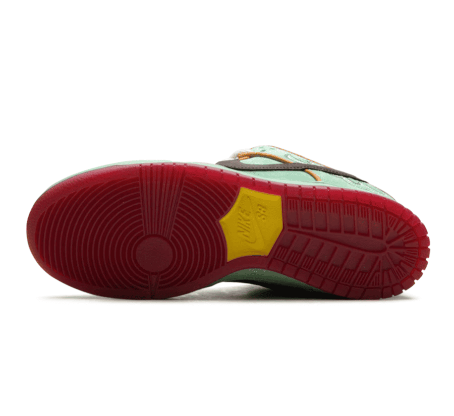 Nike SB Dunk Low Rodeo Tourmaline