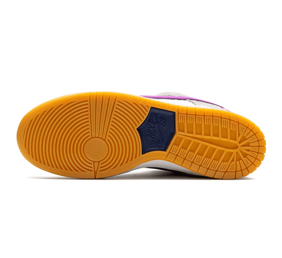 Nike SB Dunk Low x Rayassa Leal