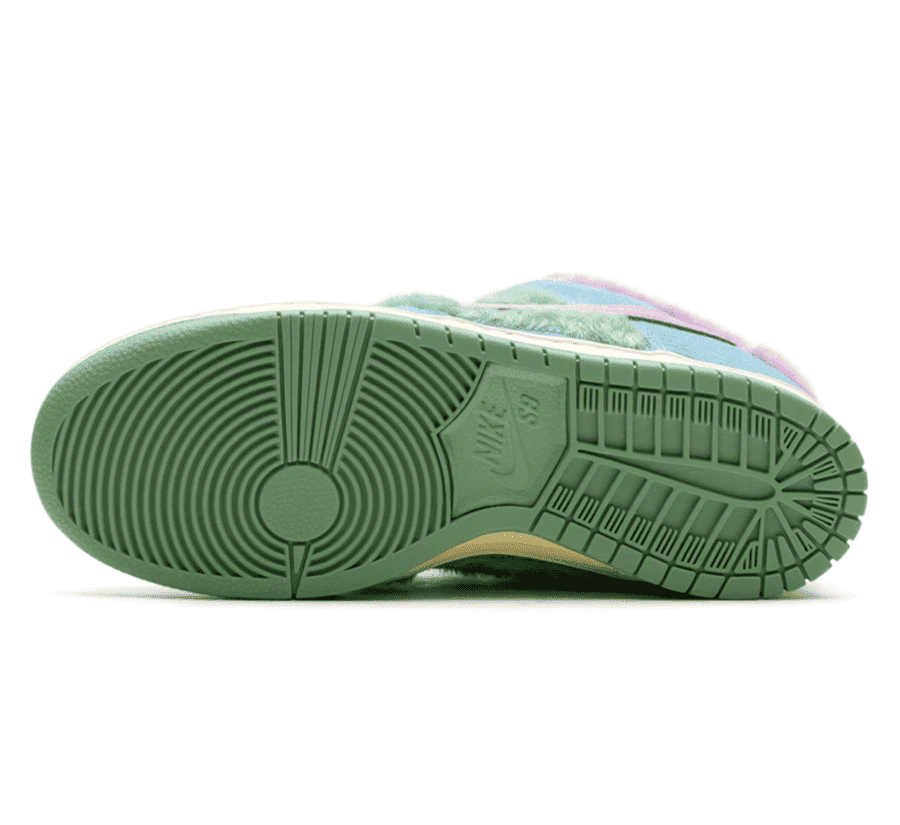 Nike SB Dunk Low x Verdy 'Visty'