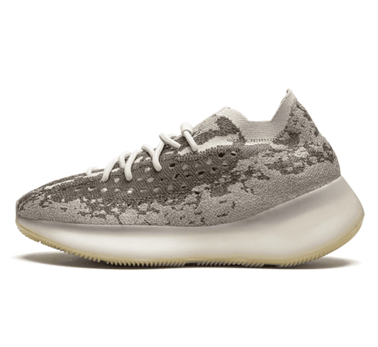 Yeezy Boost 380 Pyrite - weiß grauer Sneaker