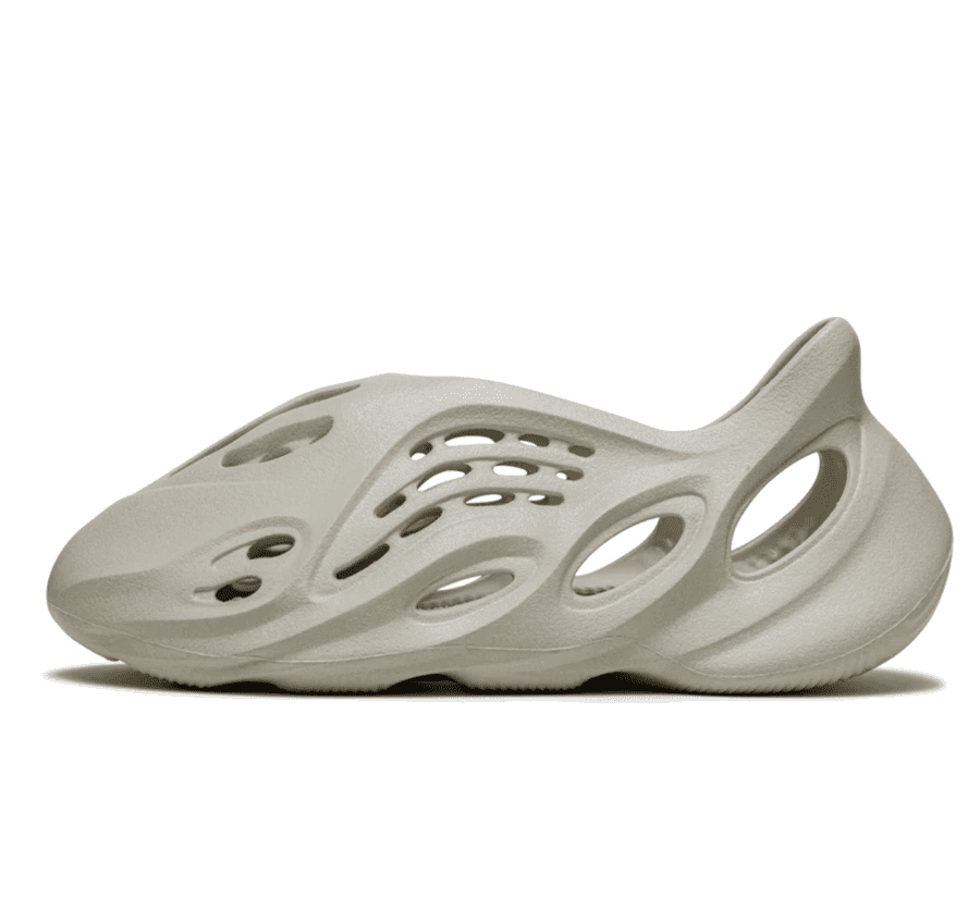 Yeezy Foam RNNR Sand - grauer Sneaker