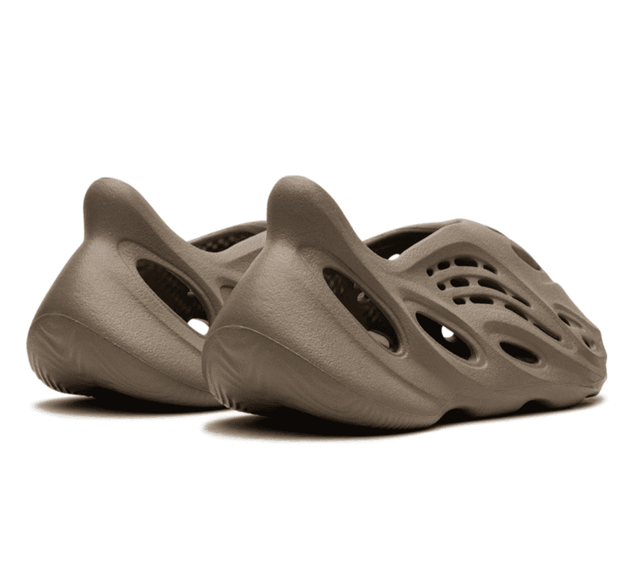 Yeezy Foam RNNR Stone Taupe - brauner Sneaker