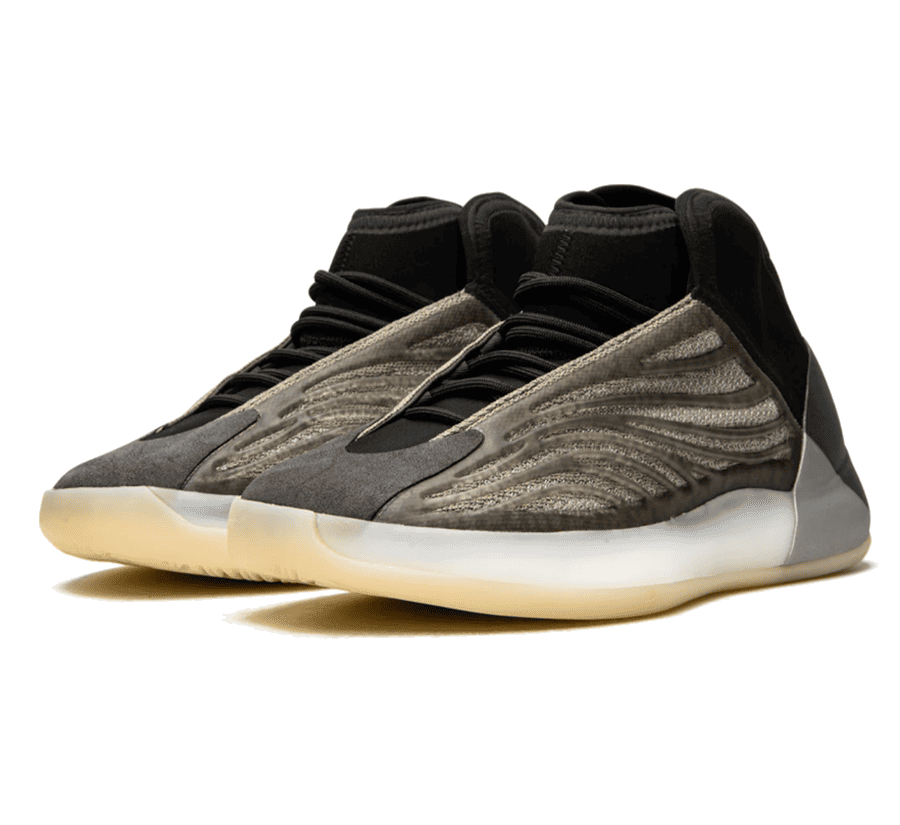 Yeezy QNTM Barium - schwarz grüner Sneaker