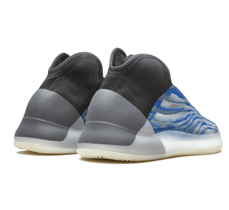 Yeezy QNTM Frozen Blue - blau schwarz weißer Sneaker