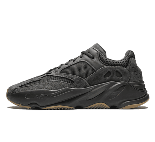 Yeezy Boost 700 Utility Black - schwarzer Sneaker