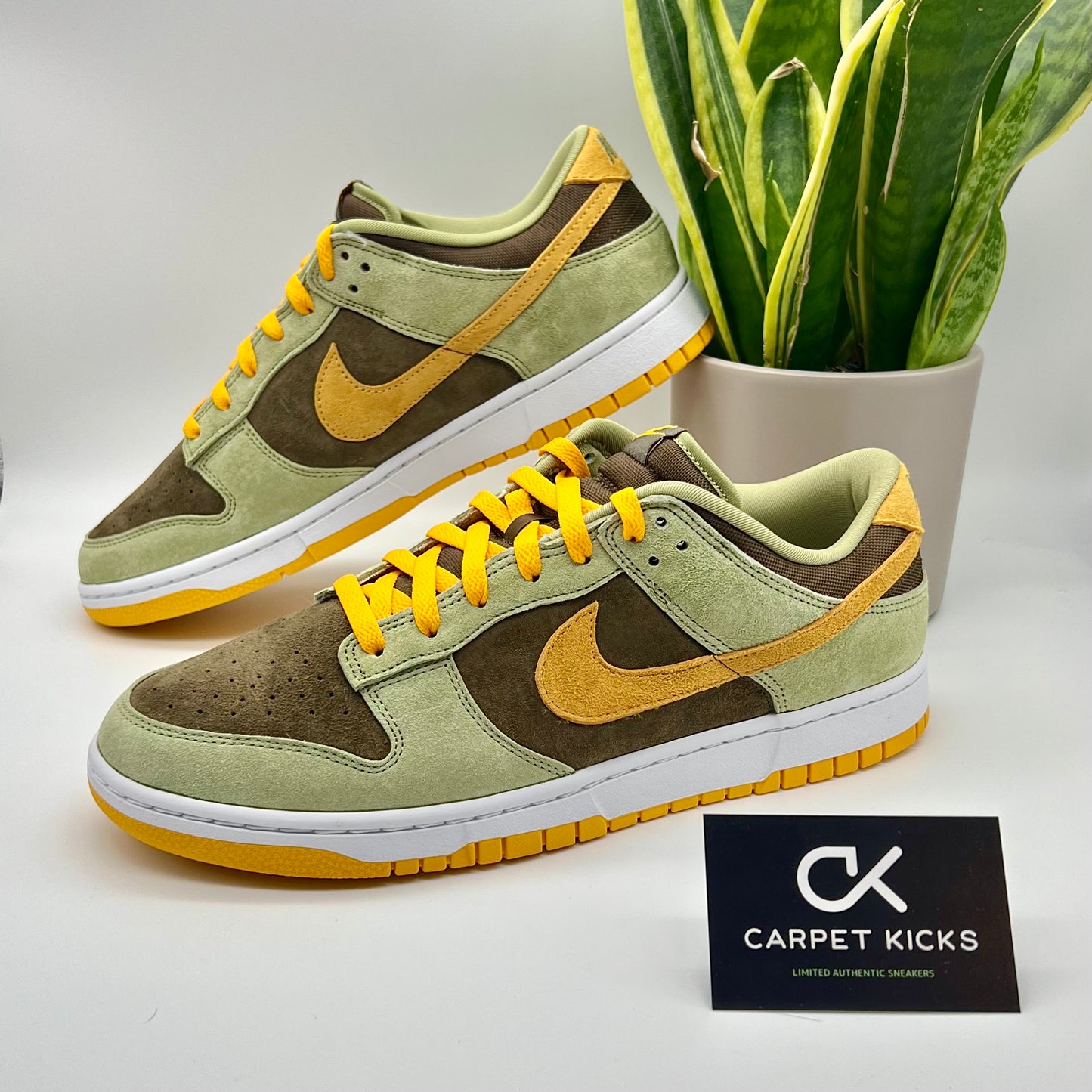 Nike Dunk Low Dusty Olive - CARPET KICKS