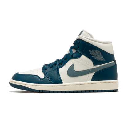 Air Jordan 1 Mid Sky J French Blue (W)