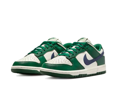 Nike Dunk Low Gorge Green (W)