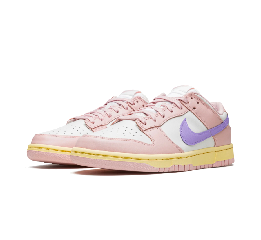 Nike Dunk Low Pink Oxford (W)