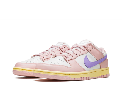 Nike Dunk Low Pink Oxford (W)