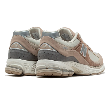 New Balance 2002R Driftwood Sandstone