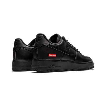 Nike Air Force 1 Low Supreme Black