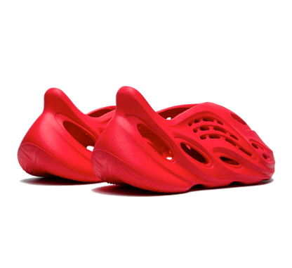 Yeezy Foam RNNR Vermillion