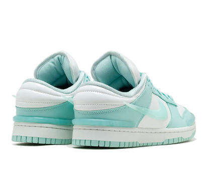 Nike Dunk Low Twist Jade Ice (W)