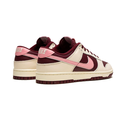 Nike Dunk Low Valentine's Day