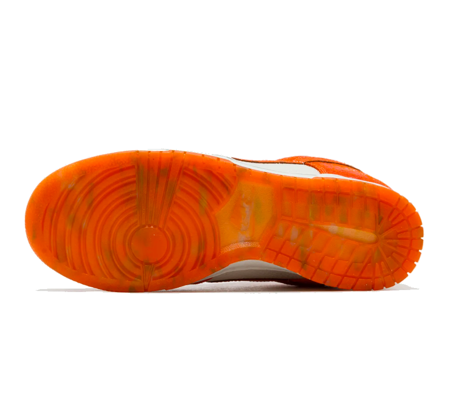 Nike Dunk Low Cracked Orange (W)