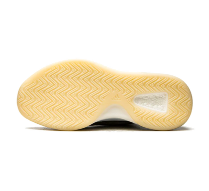 Yeezy QNTM Barium