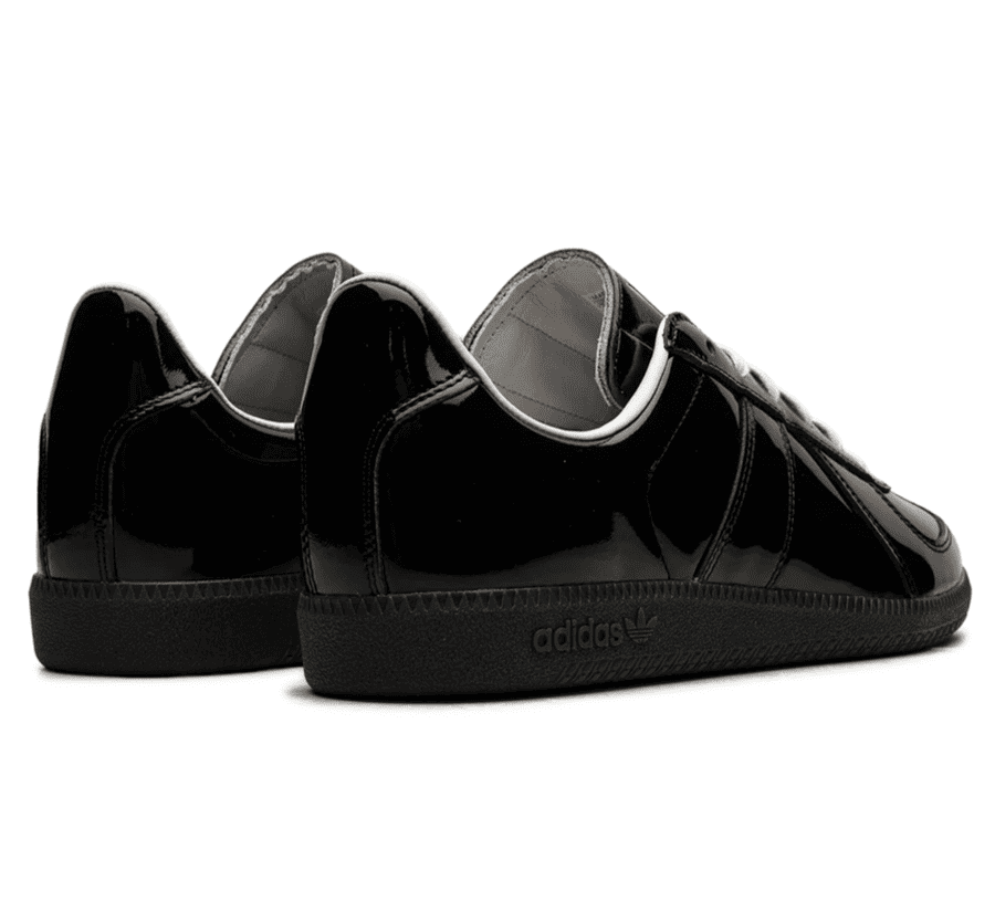 Adidas BW Army Core Black Paar hinten mit schwarzer Fersenansicht