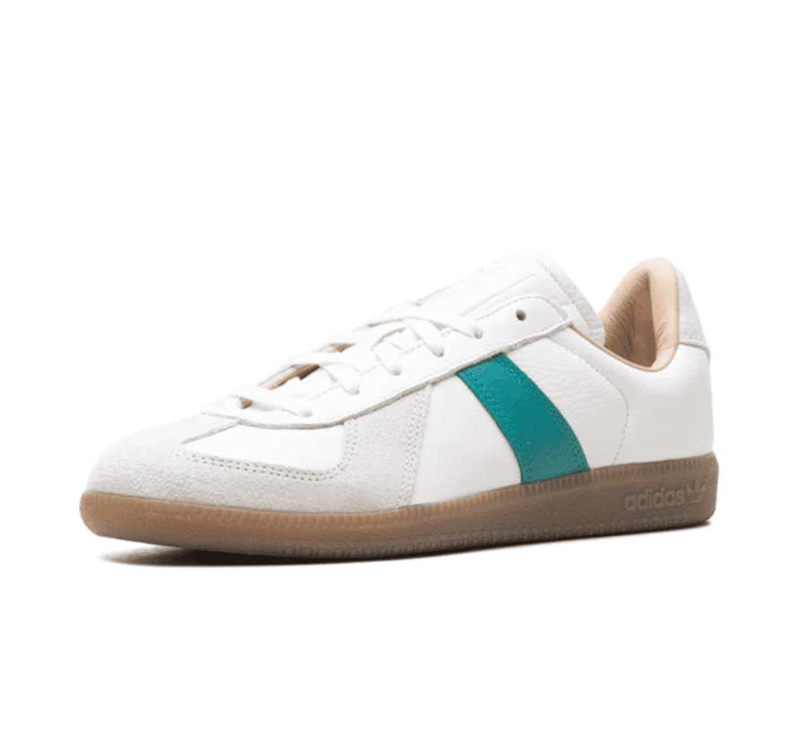 Adidas BW Army Core White Power Green einzelner Schuh seitlich mit Gum-Sohle