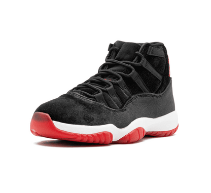Air Jordan 11 Bred Velvet (W) - schwarz roter Sneaker