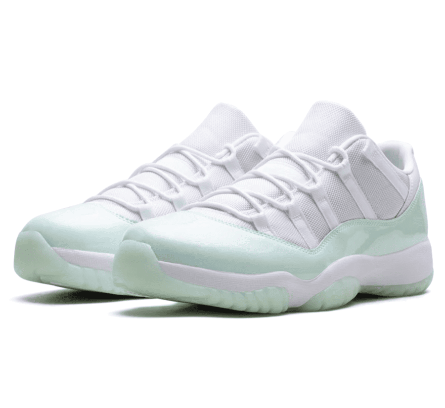 Air Jordan 11 Low Iglo (W) - grün weißer Sneaker