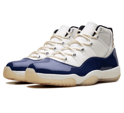 Air Jordan 11 Rare Air - weiß blauer Sneaker