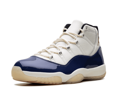 Air Jordan 11 Rare Air - weiß blauer Sneaker