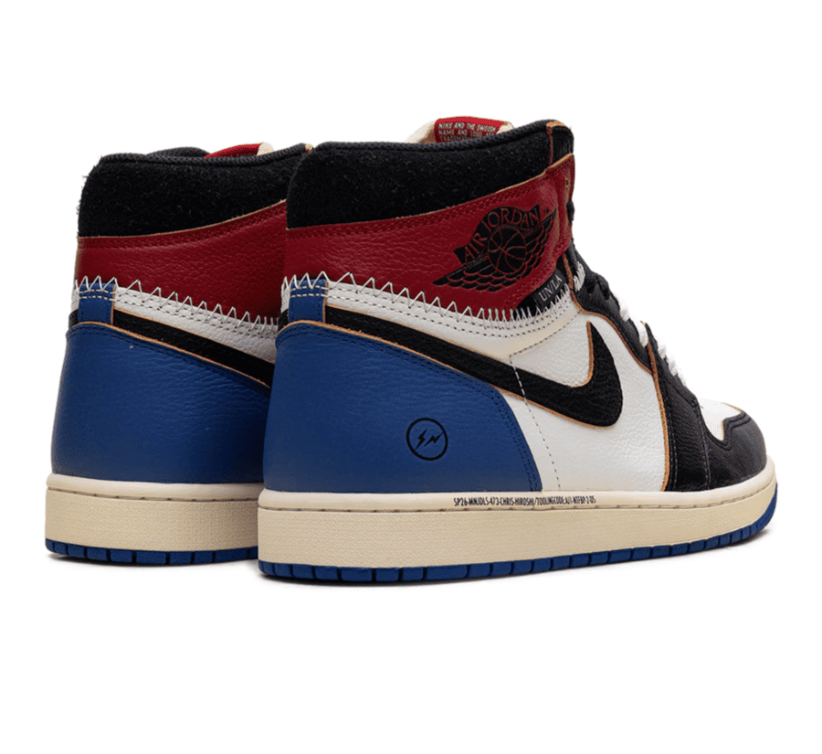 Air Jordan 1 High OG SP Fragment Union LA Varsity Red Sneaker Paar hinten