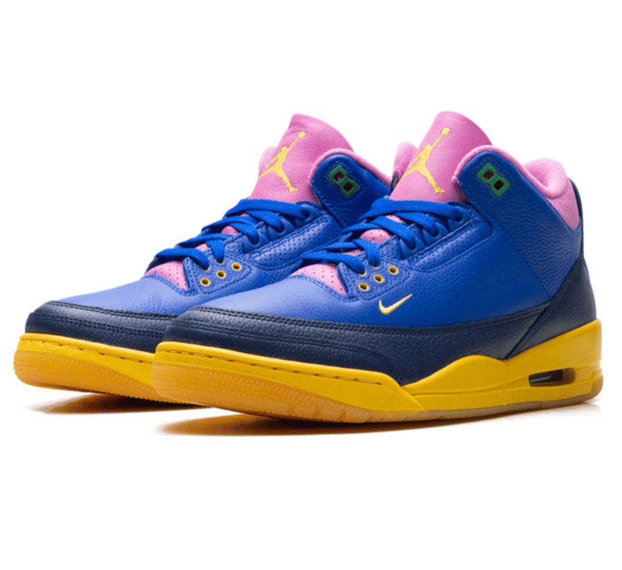 Air Jordan 3 Brazil IV4871-400 Seitenansicht mit Elephant Print und Blue Void Upper
