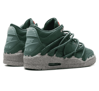 Air Jordan 3 x Teyana Taylor Concrete Rose Sneaker Paar hinten