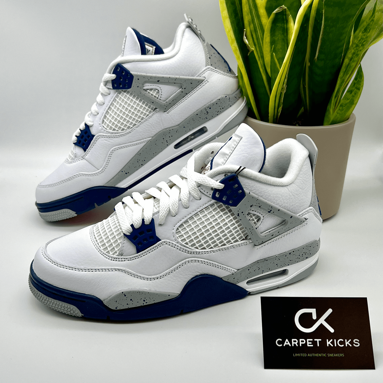 Air Jordan 4 Midnight Navy - CARPET KICKS