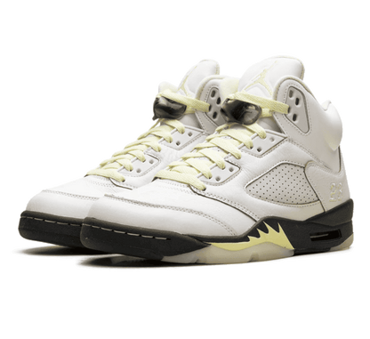 Air Jordan 5 Luminous Green (W) - weiß grüner Sneaker