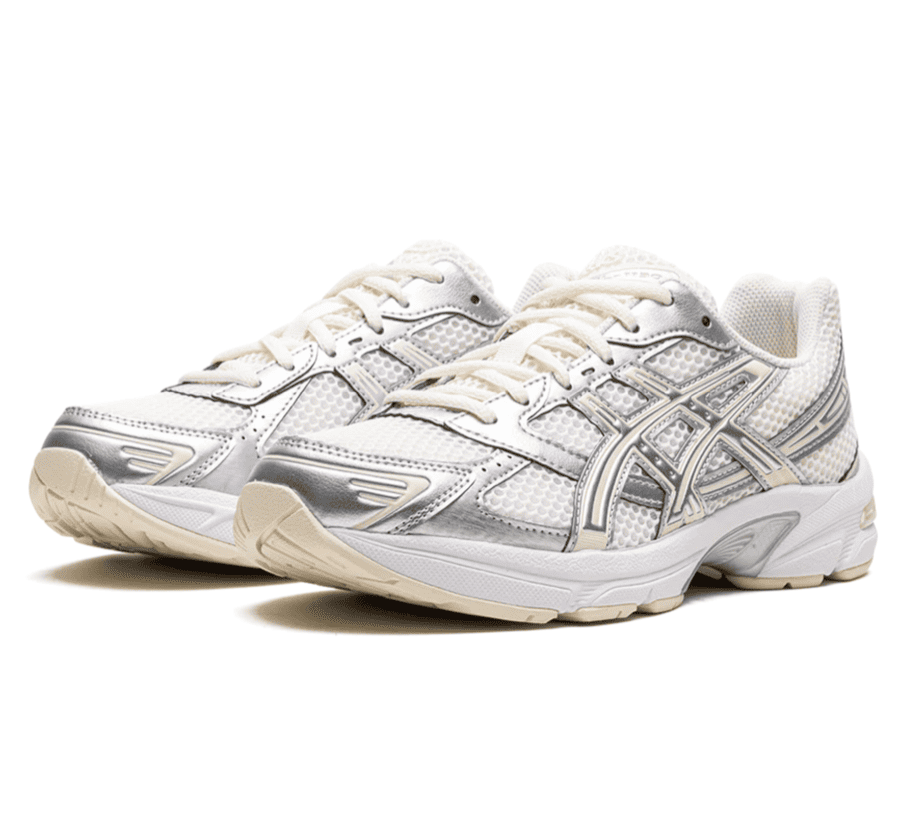 ASICS Gel-1130 Cream Pure Silver Seitenansicht mit ASICS Tiger Stripes