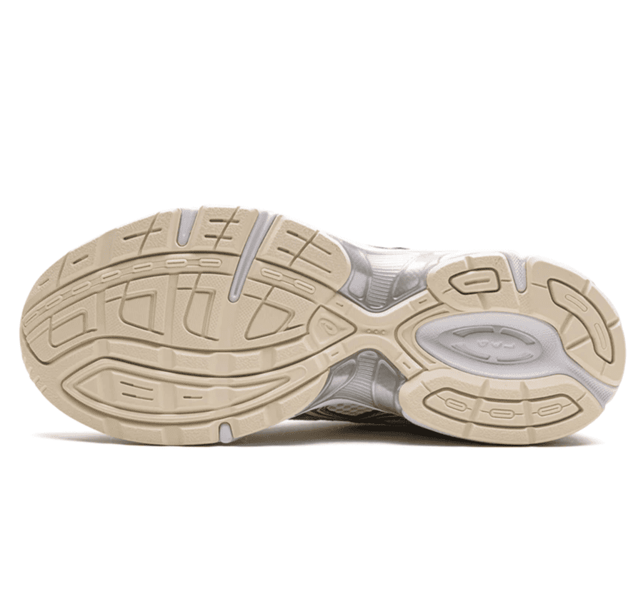 ASICS Gel-1130 Cream Pure Silver Outsole Gummisohle Profil