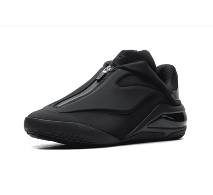 Converse SHAI 001 Charm Black einzelner Sneaker seitlich