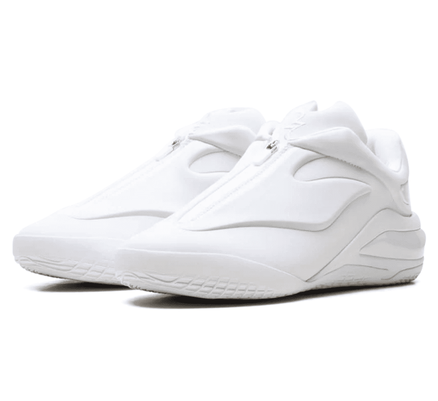Converse Shai 001 Clean Slate Seitenansicht futuristisches Design