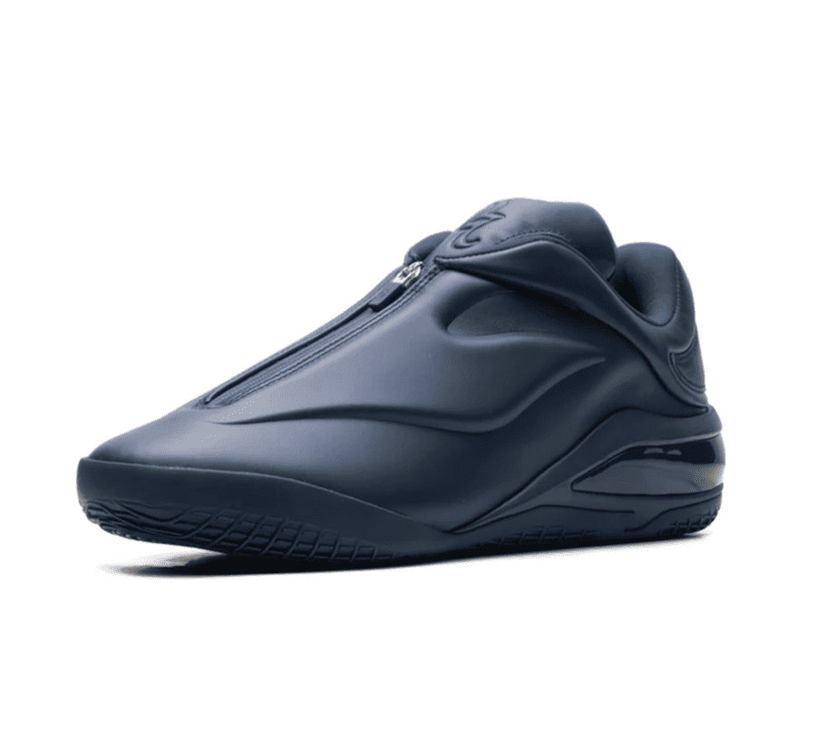 Converse SHAI 001 Premium Ink einzelner Schuh seitlich mit hochwertigem Materialmix in Ink-Blau