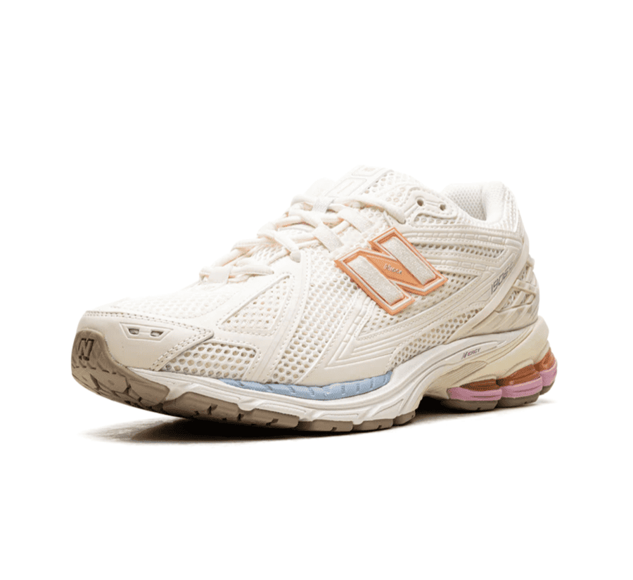New Balance 1906R Pink Sugar einzelner Sneaker seitlich