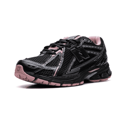 New Balance 1906R Pink Taffy einzelner Sneaker seitlich